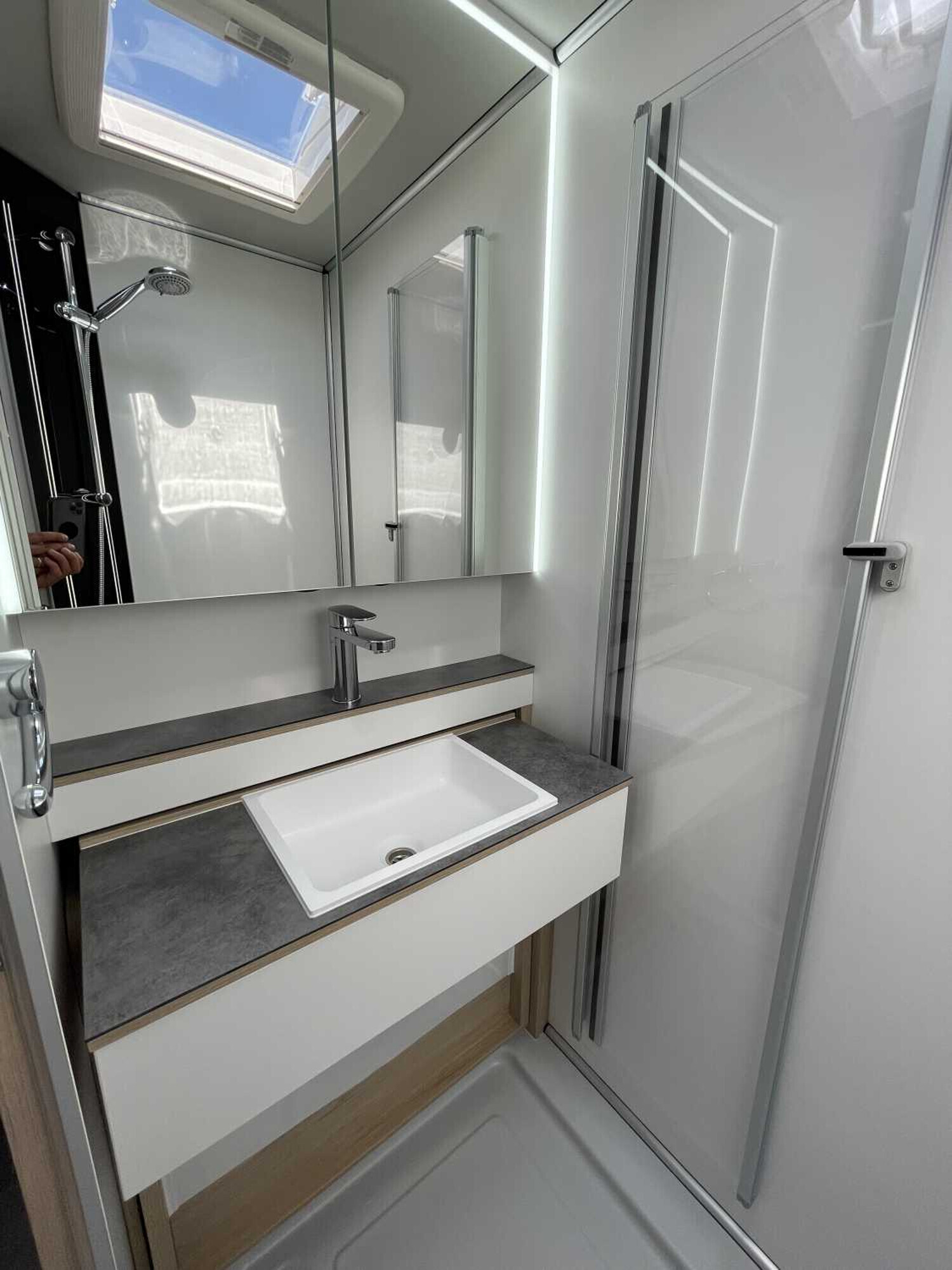 bad spiegelschrank waschbecken frankia neo mt 7 gdk blackline