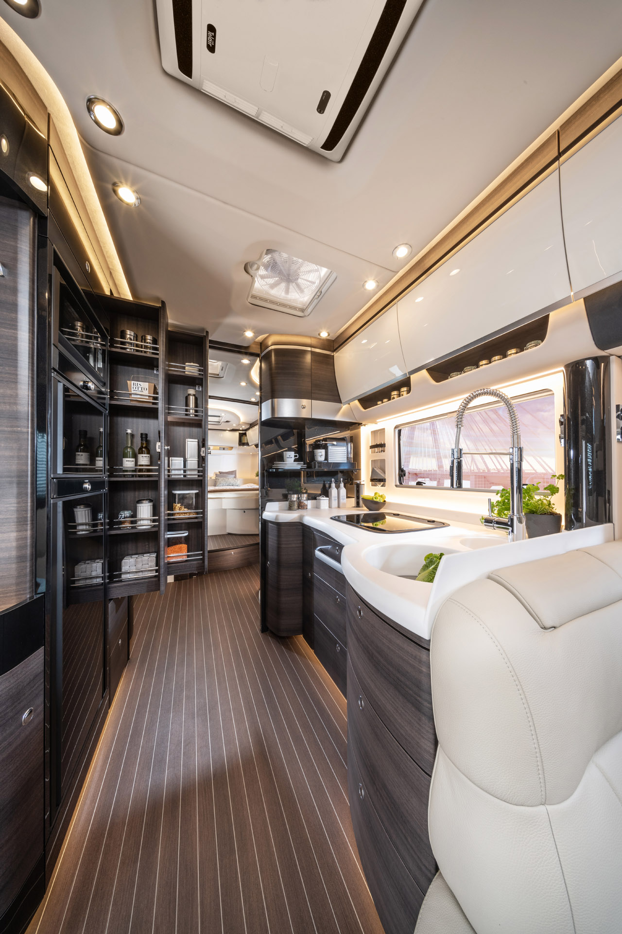 concorde cruiser atego 950 interieur kueche