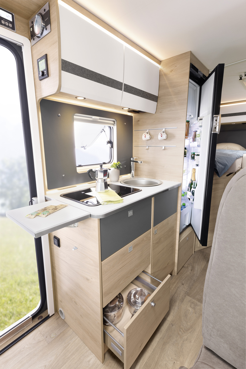 dethleffs globebus t4 active interieur kueche