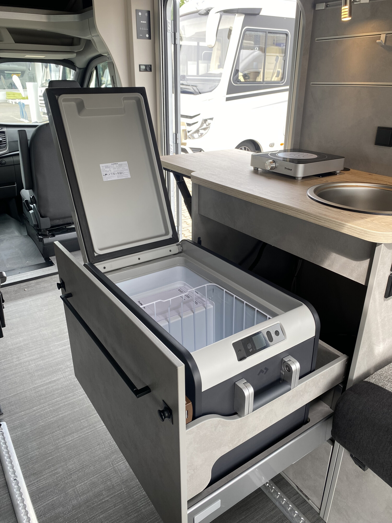 dethleffs yoka go t 1 kompressor kuehlbox