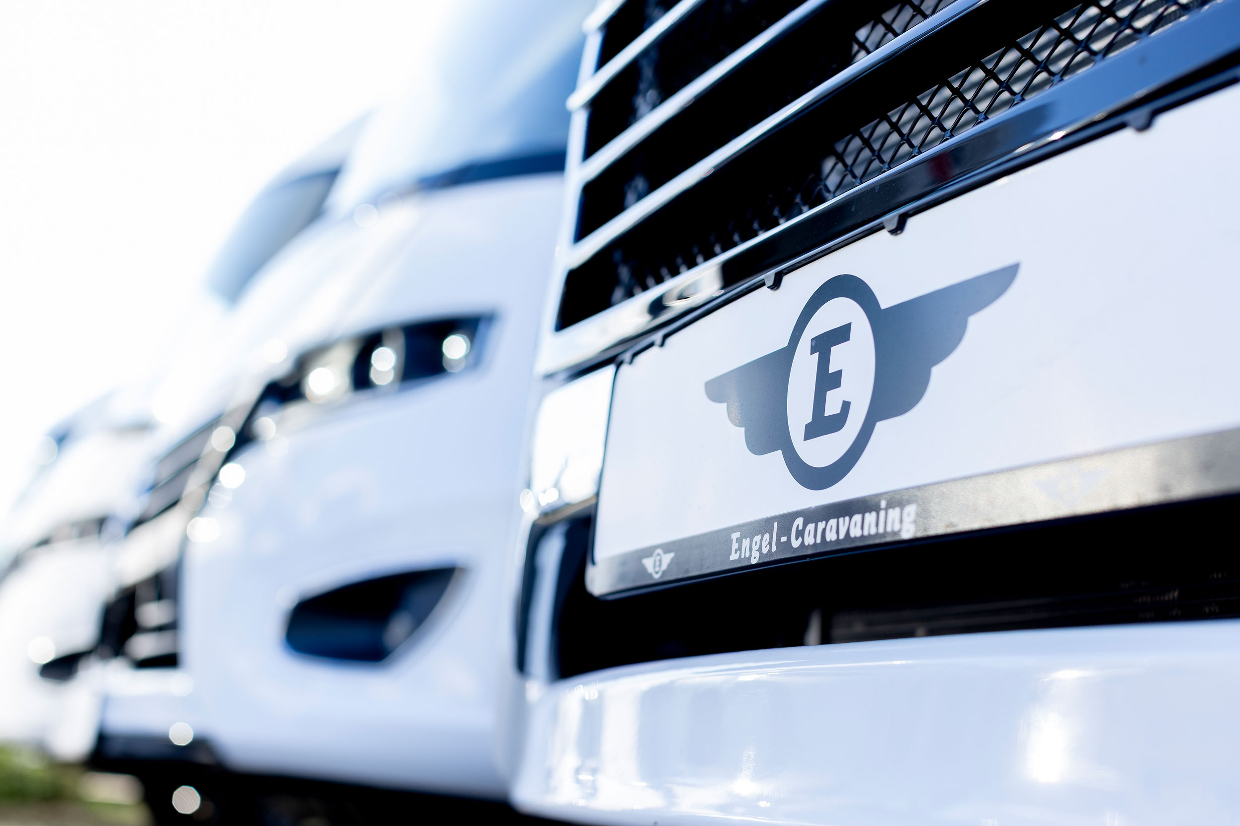 engel caravaning frankfurt fahrzeugausstellung nahaufnahme