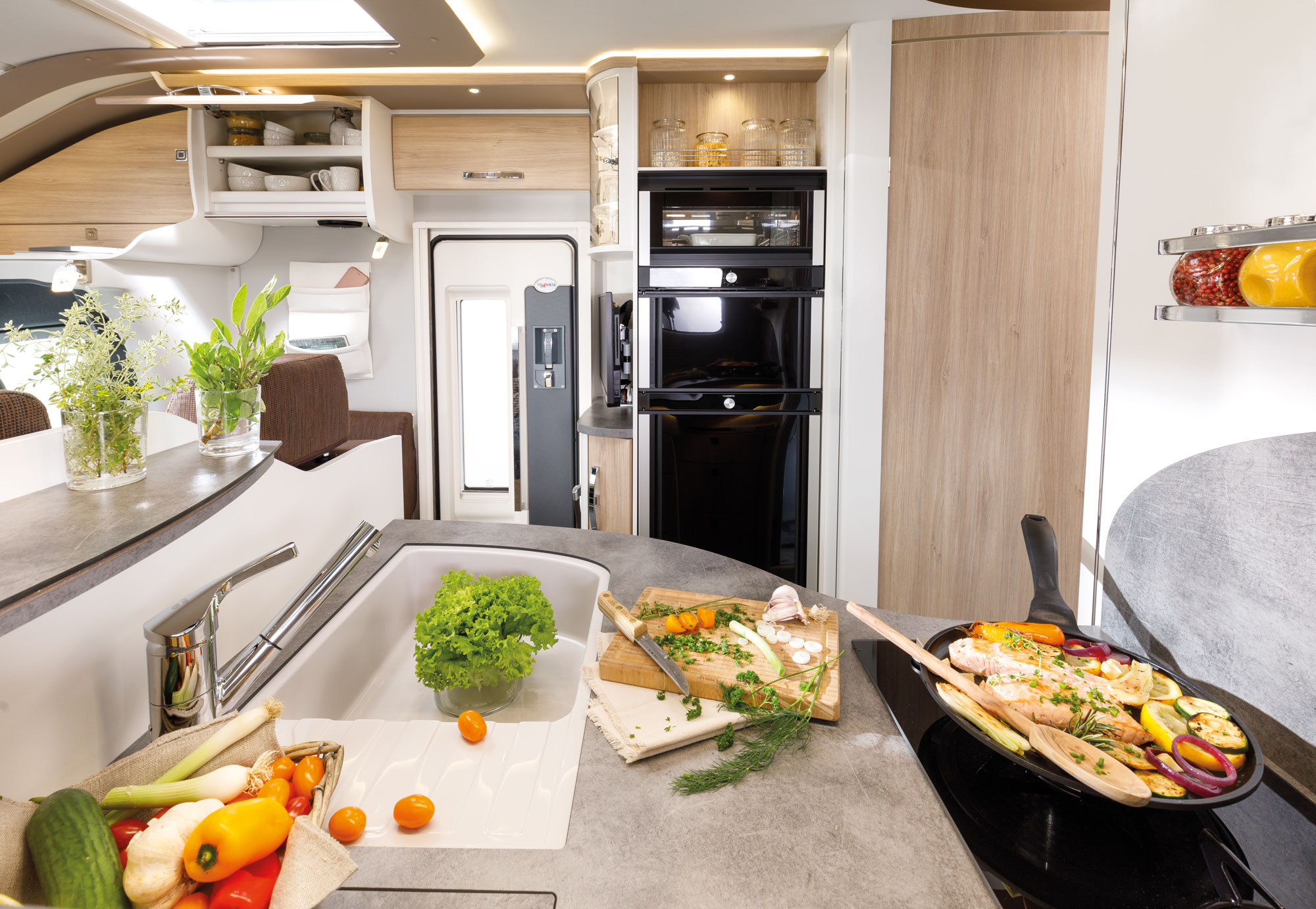 frankia i 7900 gd platin interieur kueche