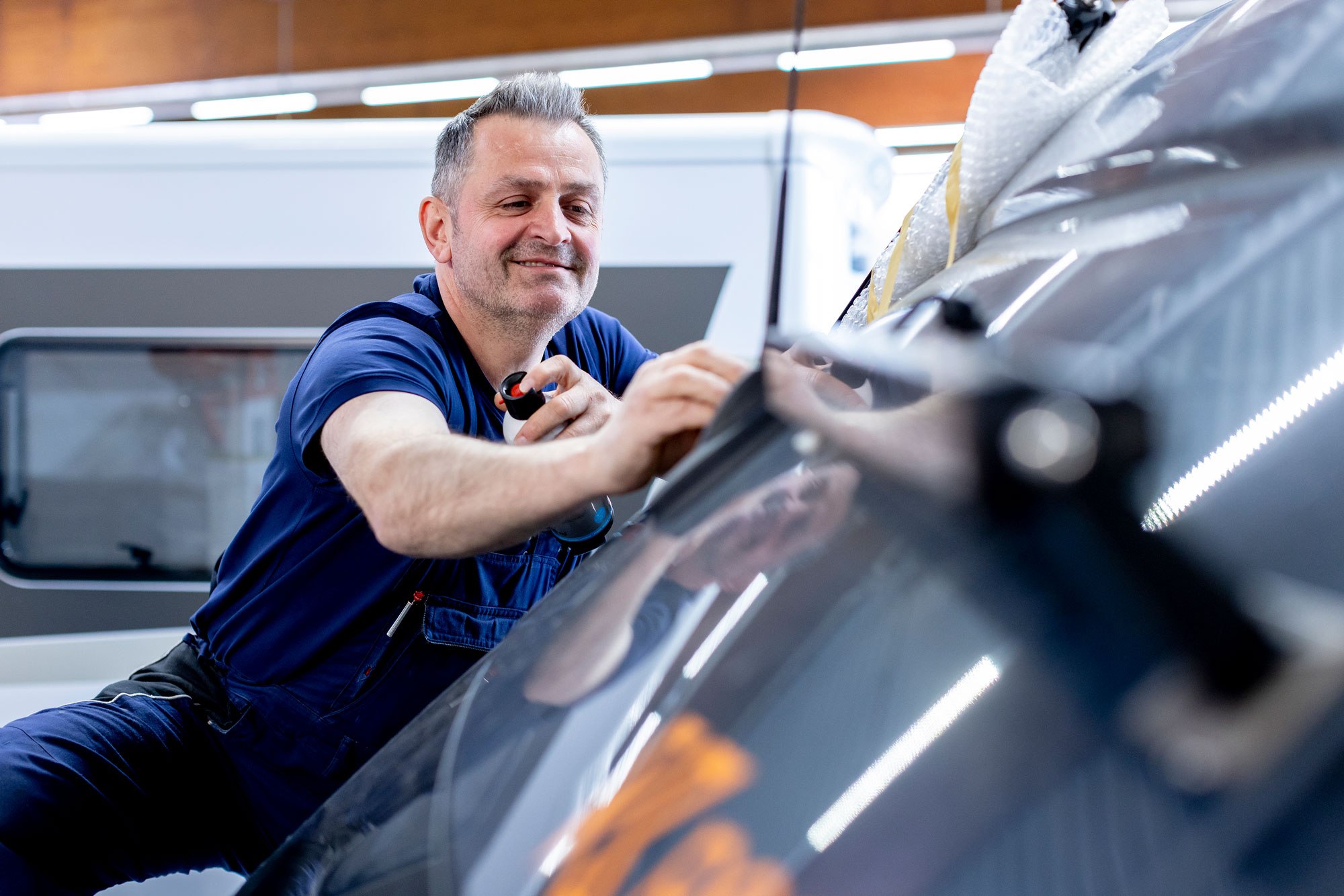 mechatroniker werkstatt engel caravaning