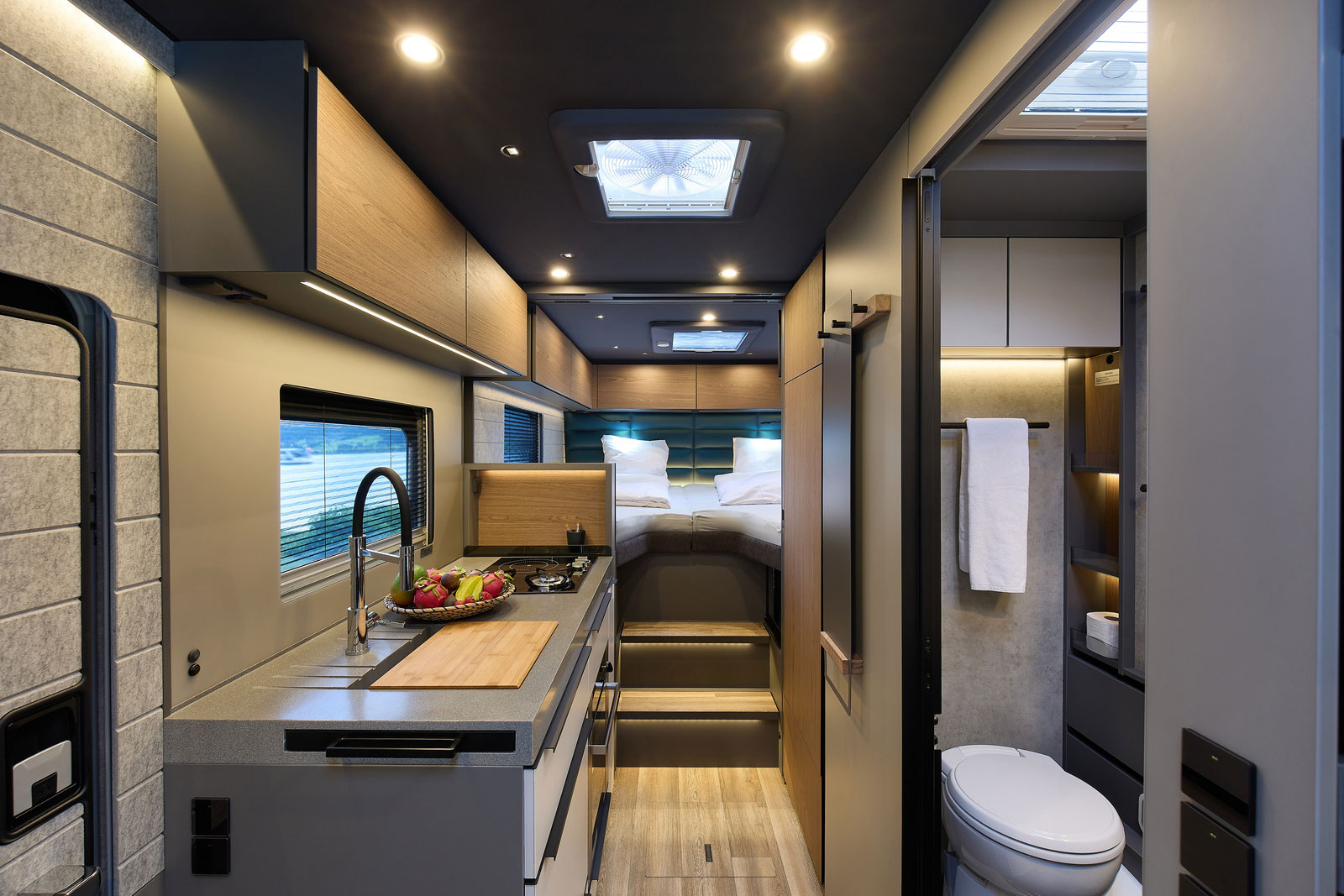 niesmann bischoff arto 78 interieur kueche bett badezimmer