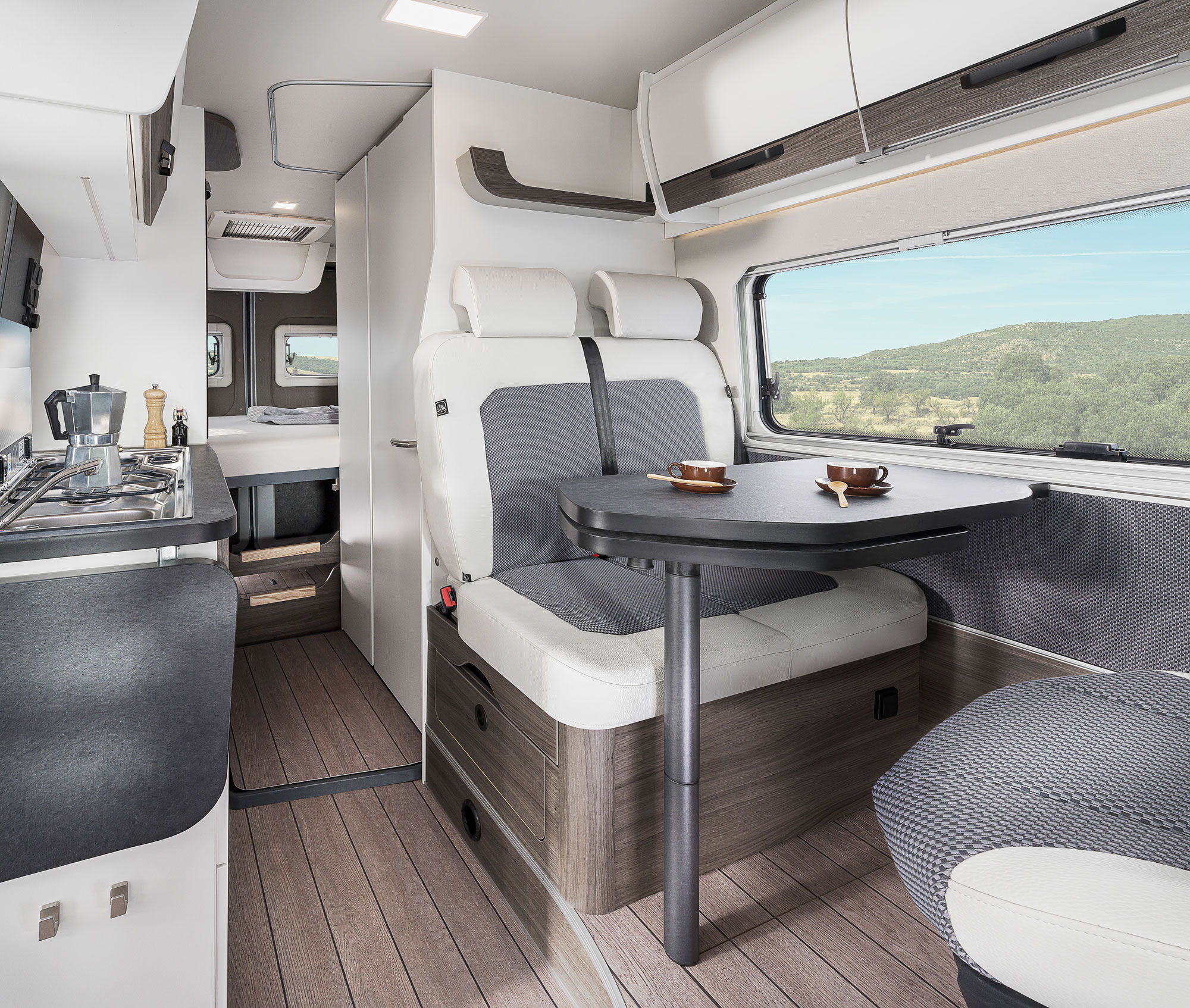 vantourer 600 d interieur wohnraum