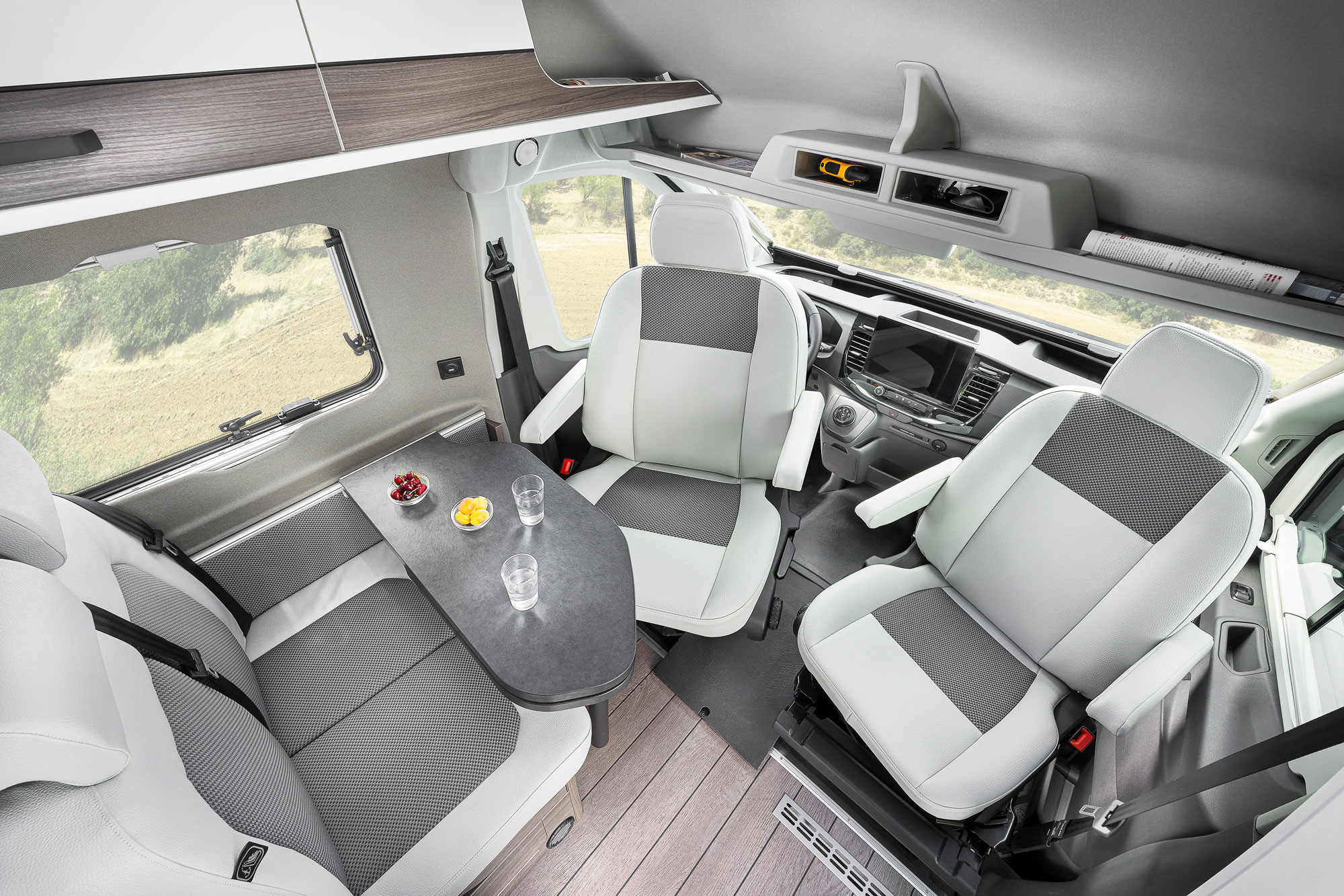 vantourer ford 550 d interieur sitzgruppe