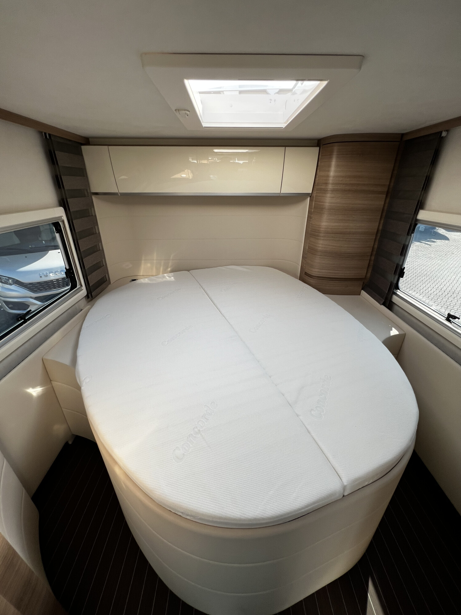 womo mieten bett concorde credo 790 mi