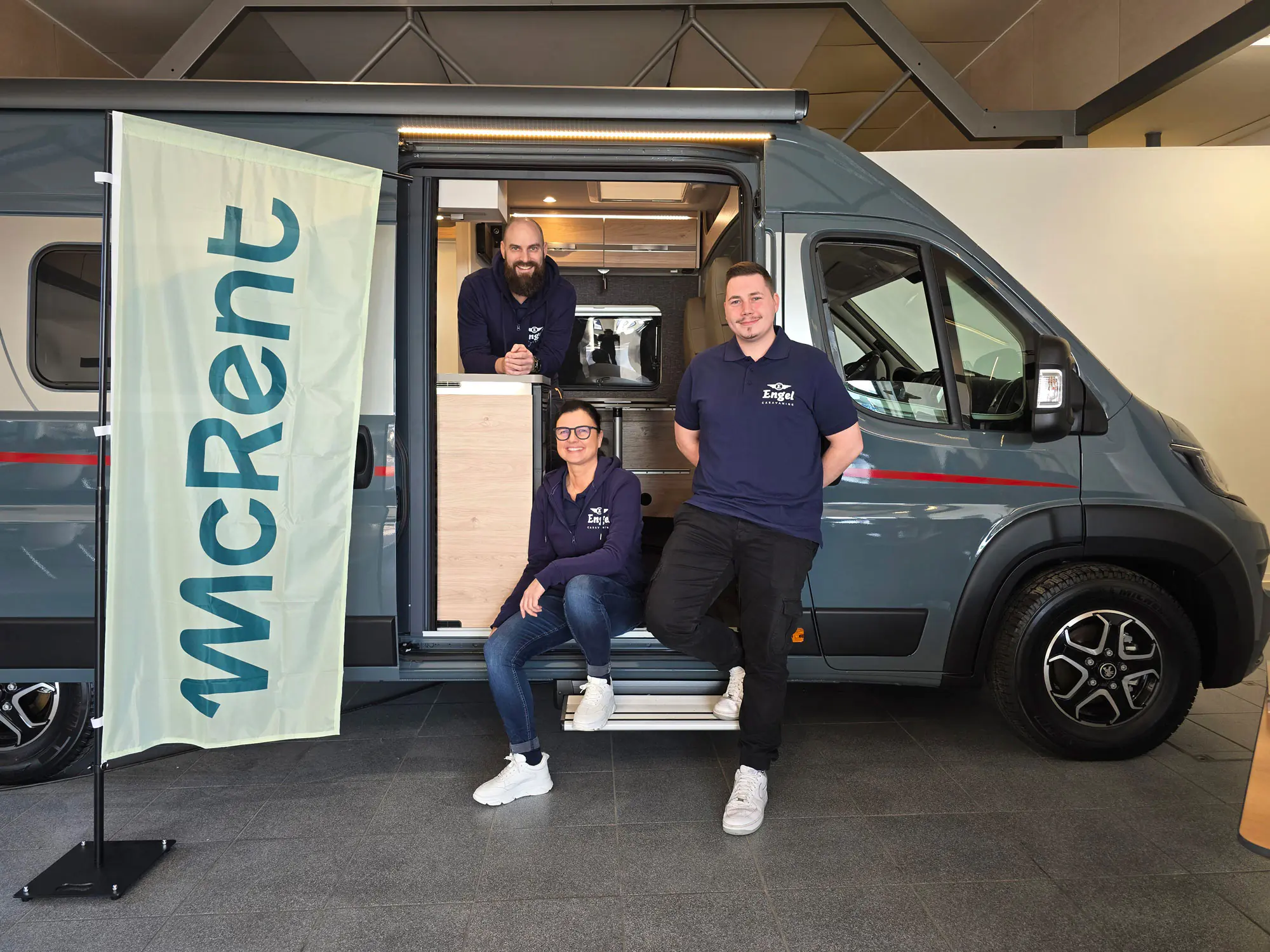 mcrent frankfurt team