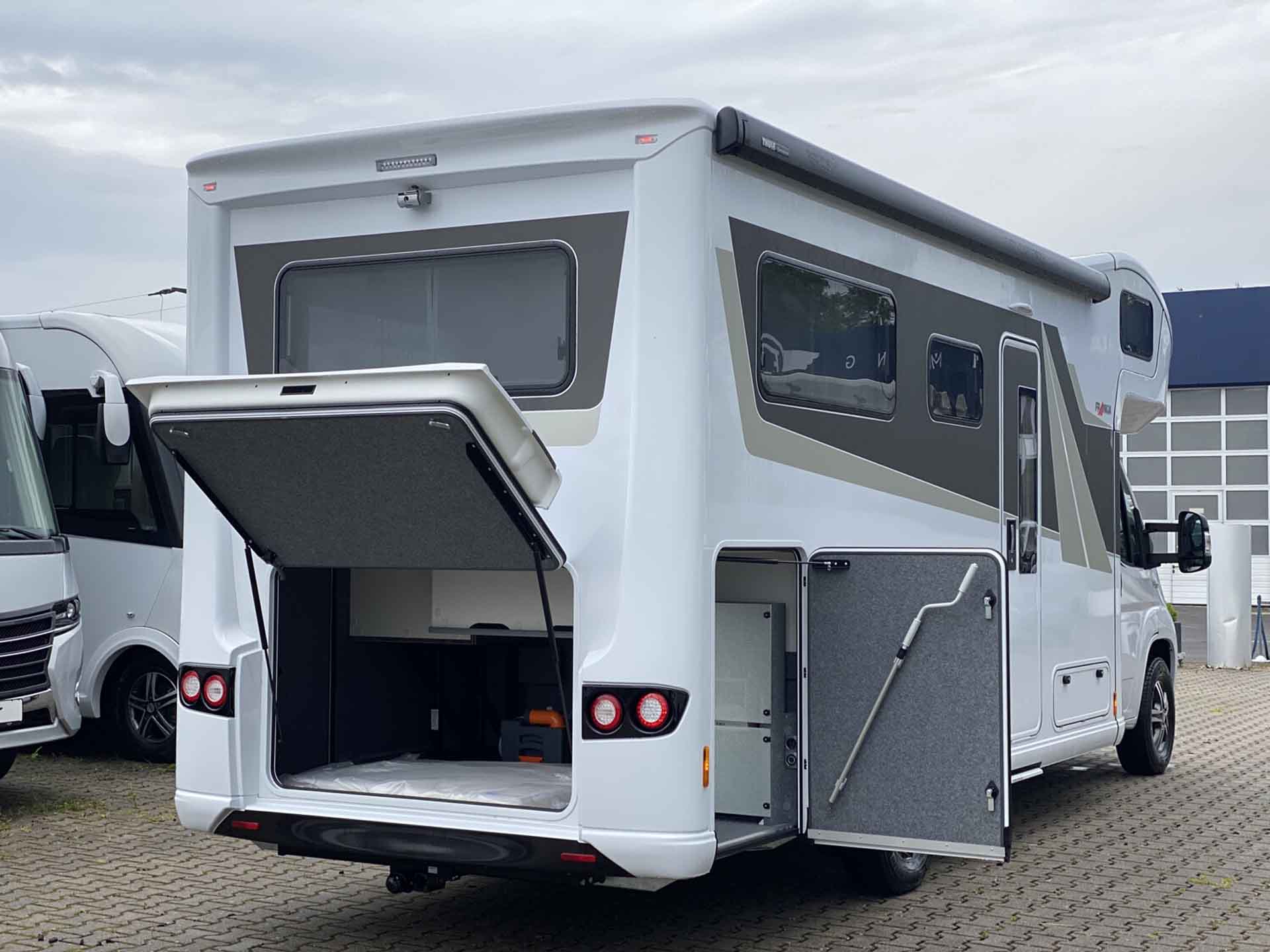 engel-caravaning-wohnmobil-mieten-frankia-f-line-a_740_plus_4,5_t-18
