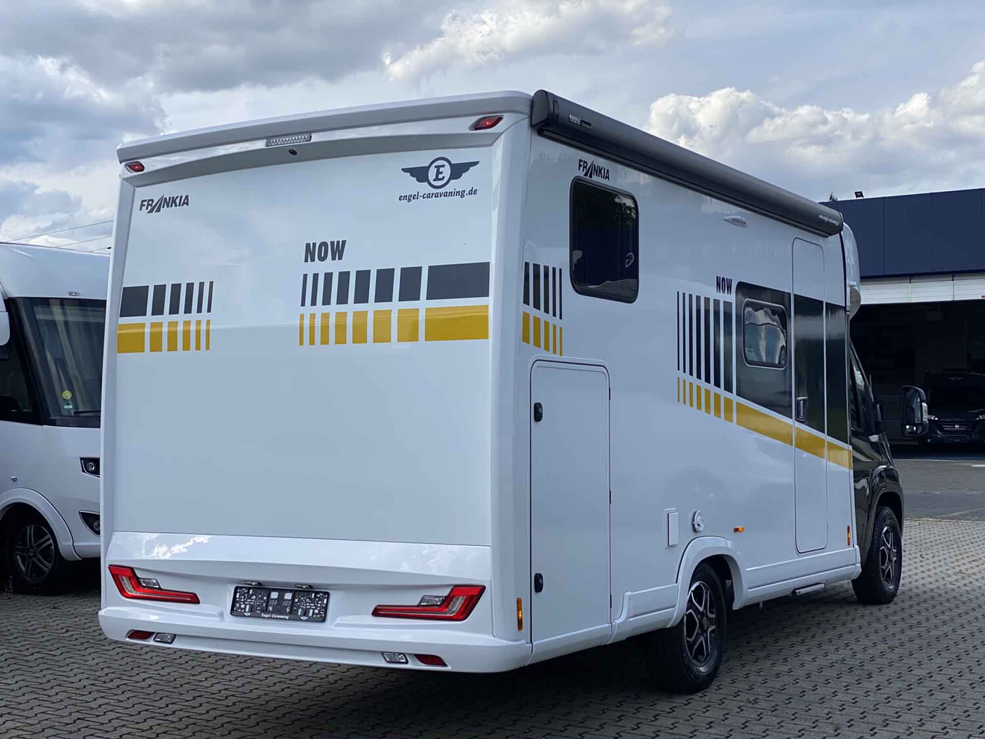 engel-caravaning-wohnmobil-mieten-frankia-now-7.0-l-17